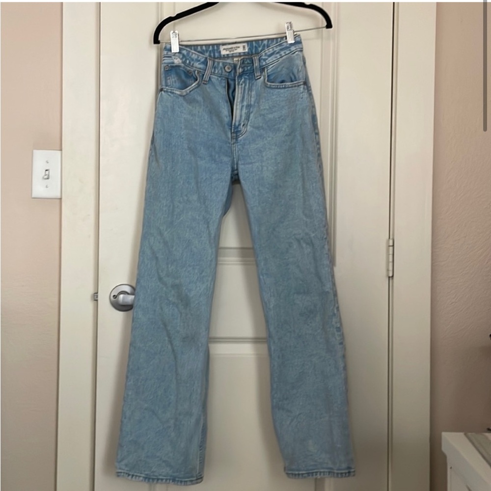 Abercrombie 90s relaxed high rise curve love jeans